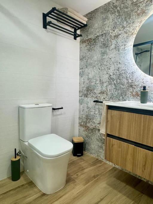 Gran Apartamento A Pie De Calle Valensiya Dış mekan fotoğraf