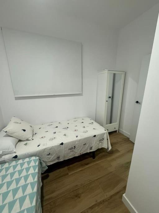 Gran Apartamento A Pie De Calle Valensiya Dış mekan fotoğraf