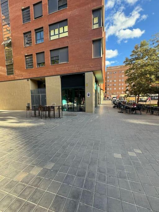 Gran Apartamento A Pie De Calle Valensiya Dış mekan fotoğraf